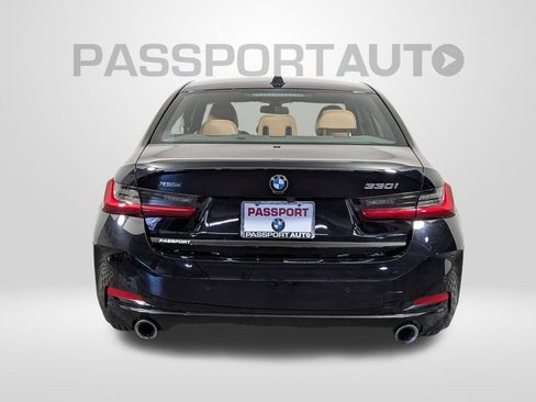 Certified 2023 BMW 330i xDrive Sedan w/ Premium Package image 5