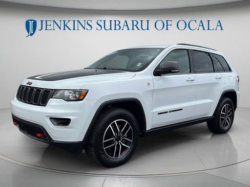 Used 2020 Jeep Grand Cherokee Trailhawk w/ Trailhawk Luxury Group AWD/4WD image 7