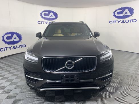 Used 2018 Volvo XC90 T6 Momentum w/ Convenience Package AWD/4WD image 9