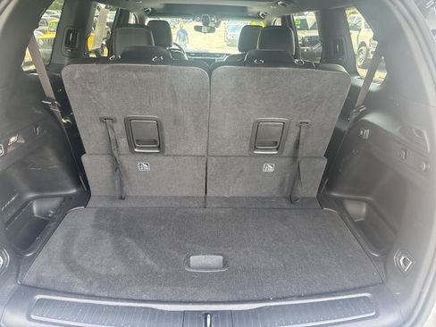 Used 2021 Jeep Grand Cherokee L Laredo image 5