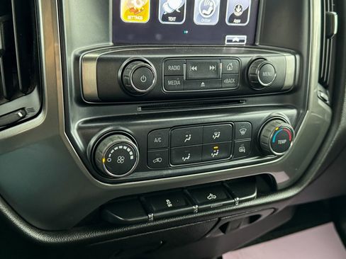 Used 2019 Chevrolet Silverado 1500 LT image 20