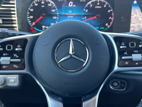 Used 2022 Mercedes-Benz GLS 450 4MATIC image 35