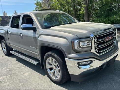 Used 2017 GMC Sierra 1500 SLT AWD/4WD image 3