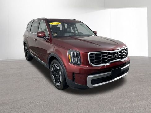 Certified 2023 Kia Telluride S w/ S Sunroof Package image 14