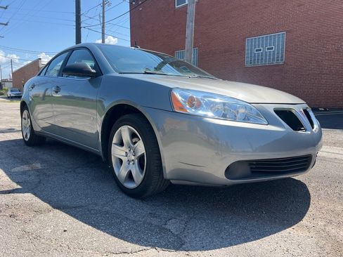 Used 2008 Pontiac G6 Sedan image 1