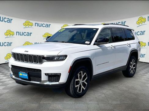 Used 2023 Jeep Grand Cherokee L Limited AWD/4WD image 3
