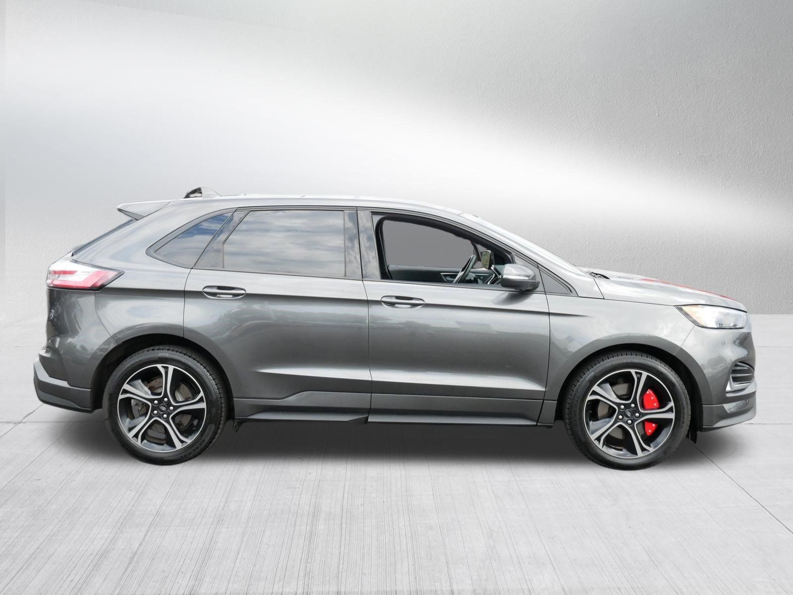 Used 2019 Ford Edge ST w/ Convenience Package AWD/4WD image 8