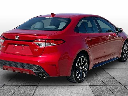 Used 2021 Toyota Corolla SE image 11