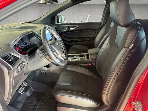 Used 2023 Ford Edge ST image 19