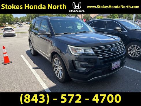 Used 2017 Ford Explorer Limited w/ Equipment Group 301A FWD image 1