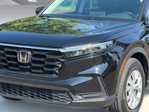 Used 2025 Honda CR-V LX image 12
