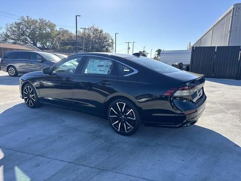New 2026 Honda Accord Touring image 2