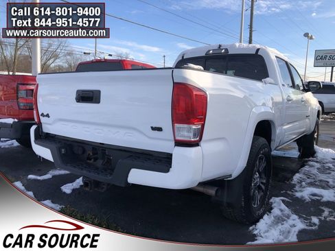 Used 2016 Toyota Tacoma SR5 image 5