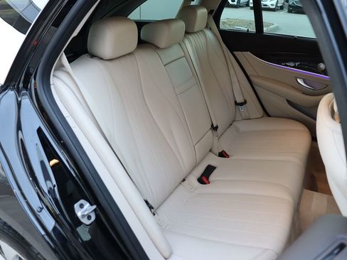Used 2020 Mercedes-Benz E 450 4MATIC Wagon image 48