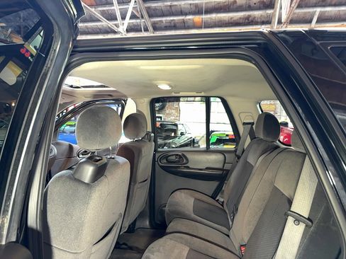 Used 2008 Chevrolet TrailBlazer SS w/ Sun And Sound Package AWD/4WD image 62