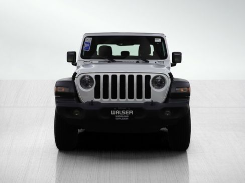 Used 2020 Jeep Gladiator Sport w/ Quick Order Package 24S image 8
