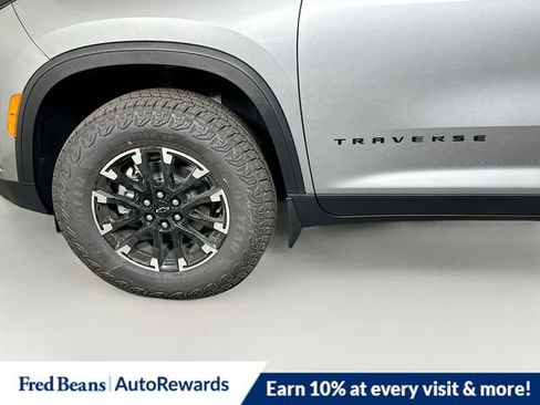 New 2026 Chevrolet Traverse Z71 w/ Driver Confidence Package AWD/4WD image 24