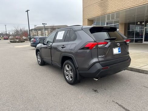 Used 2024 Toyota RAV4 XLE w/ Convenience Package image 2