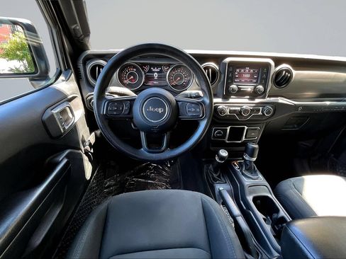 Used 2021 Jeep Wrangler Unlimited Sport AWD/4WD image 6