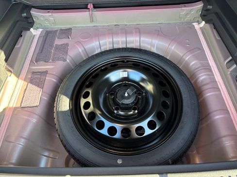 New 2026 Chevrolet Trax RS w/ Sunroof Package image 20