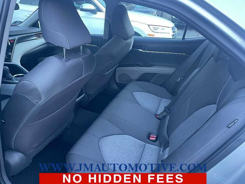 Used 2021 Toyota Camry LE w/ Carpet Mat Package (TMS) AWD/4WD image 3