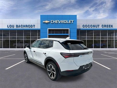 New 2026 Chevrolet Equinox EV LT image 6