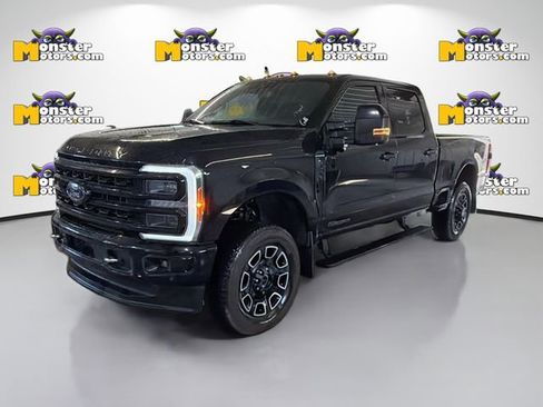 Used 2023 Ford F250 Platinum AWD/4WD image 1