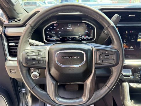 Used 2024 GMC Sierra 2500 Denali Ultimate image 26