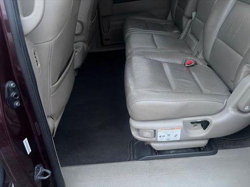 Used 2011 Honda Odyssey Touring image 15
