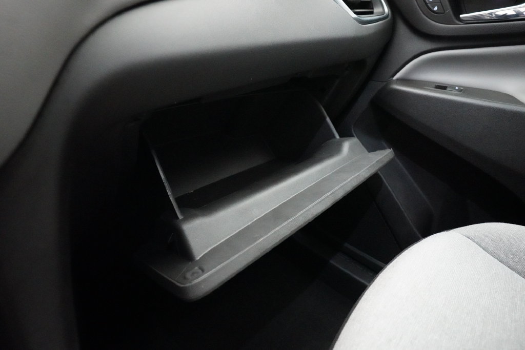 Used 2022 Chevrolet Equinox LS w/ LS Convenience Package FWD image 28