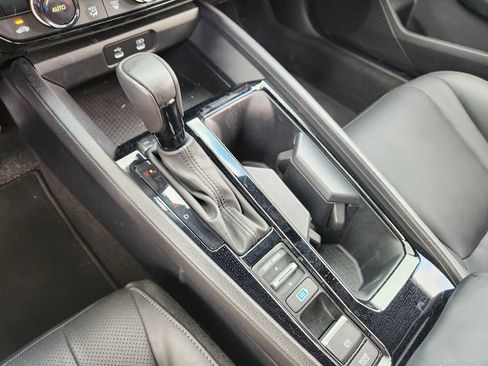 Used 2024 Honda Accord Sport image 21