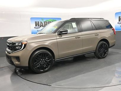 New 2026 Ford Expedition Platinum w/ Stealth Performance Package