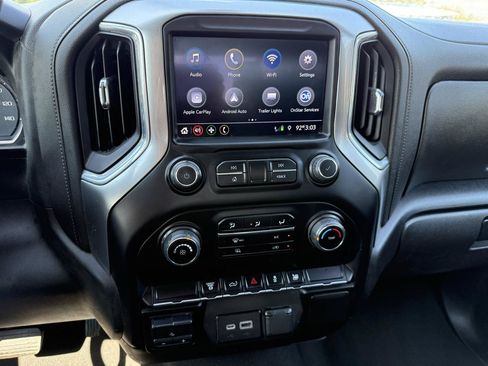 Used 2023 Chevrolet Silverado 2500 LT AWD/4WD image 24
