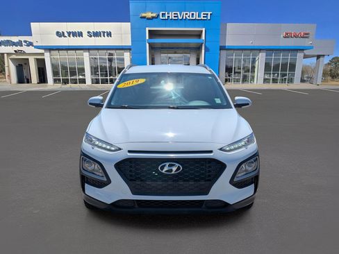 Used 2019 Hyundai Kona SEL FWD image 2
