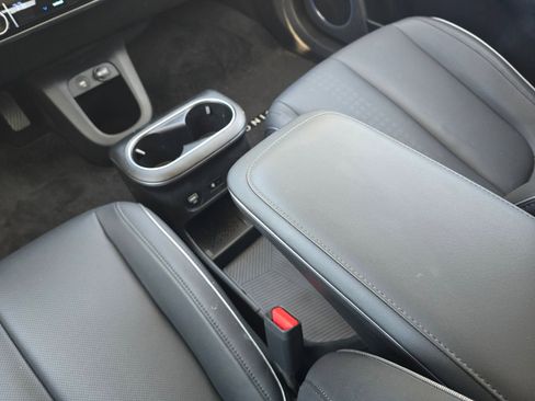 Certified 2023 Hyundai Ioniq 5 SEL w/ Cargo Package image 16