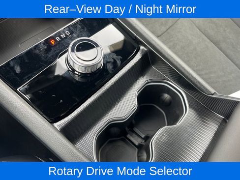 New 2025 Jeep Grand Cherokee L Altitude image 10