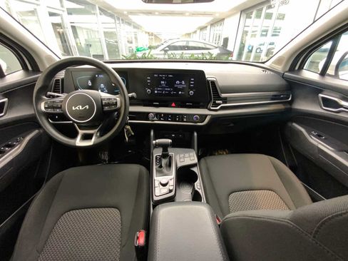 Used 2023 Kia Sportage EX FWD image 7
