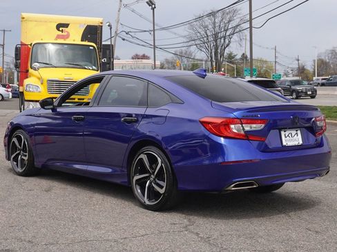 Used 2018 Honda Accord Sport image 6
