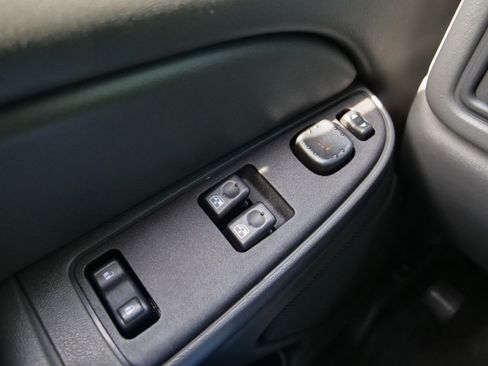 Used 2004 Chevrolet Silverado 2500 LS RWD image 13