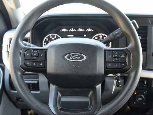 Used 2024 Ford F250 XLT w/ FX4 Off-Road Package image 24