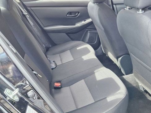 Used 2025 Nissan Sentra SV image 30