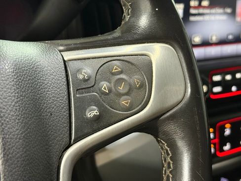 Used 2015 GMC Sierra 1500 SLE image 24