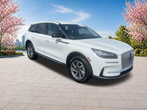 Used 2023 Lincoln Corsair AWD image 11