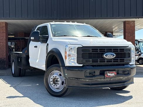 Used 2024 Ford F450 XL image 1