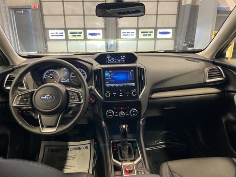 Used 2024 Subaru Forester Limited image 28