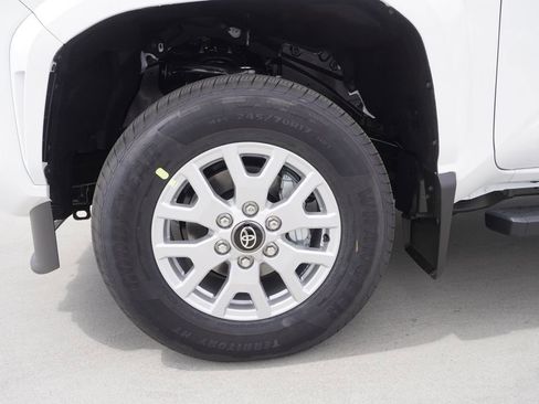 New 2026 Toyota Tacoma SR5 AWD/4WD image 18