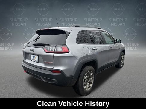 Used 2020 Jeep Cherokee Trailhawk w/ Cold Weather Group image 6