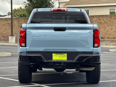 Used 2025 Chevrolet Colorado Z71 image 11