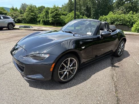 Used 2021 MAZDA MX-5 Miata Grand Touring RWD image 29