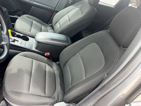 Used 2025 Ford Escape Active FWD image 18